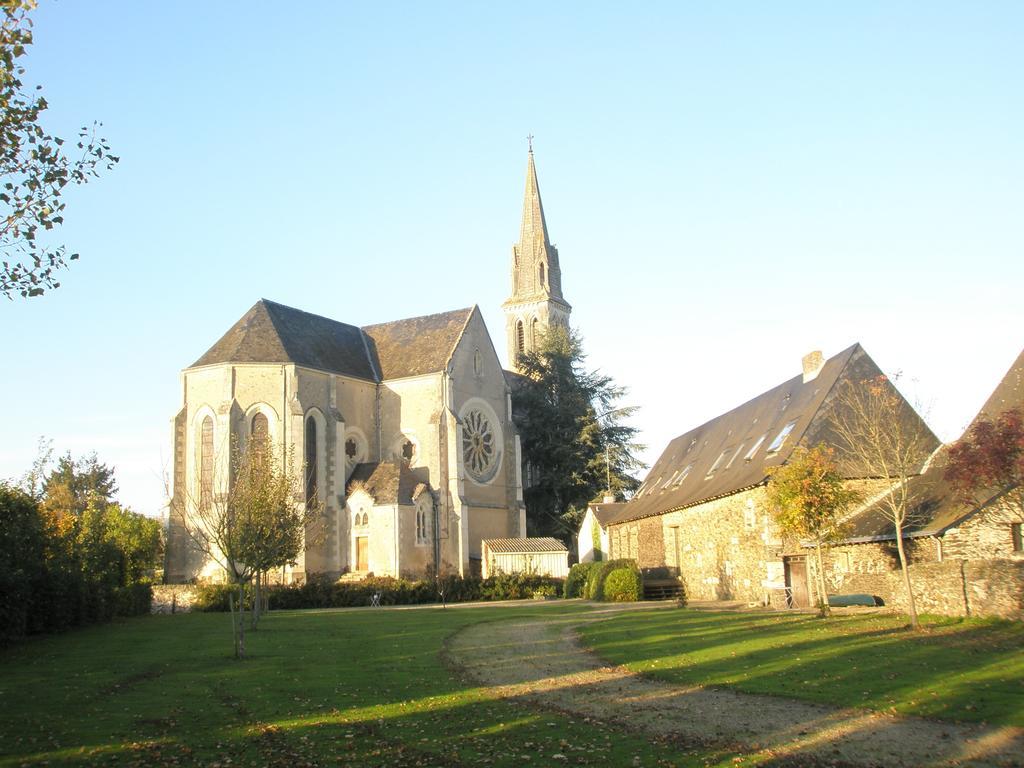 Grange Du Plessis Bed & Breakfast Segre Exterior photo